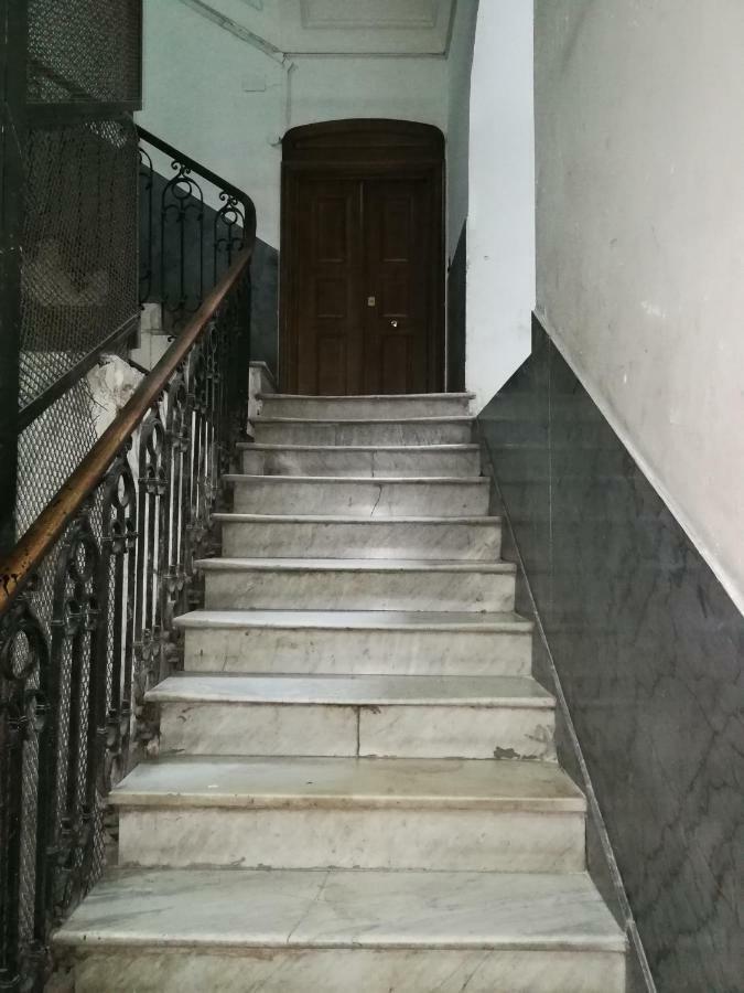 Appartement Casa Di Gio - Duomo à Naples Extérieur photo