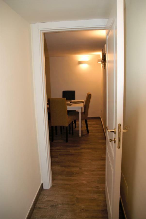 Appartement Casa Di Gio - Duomo à Naples Extérieur photo
